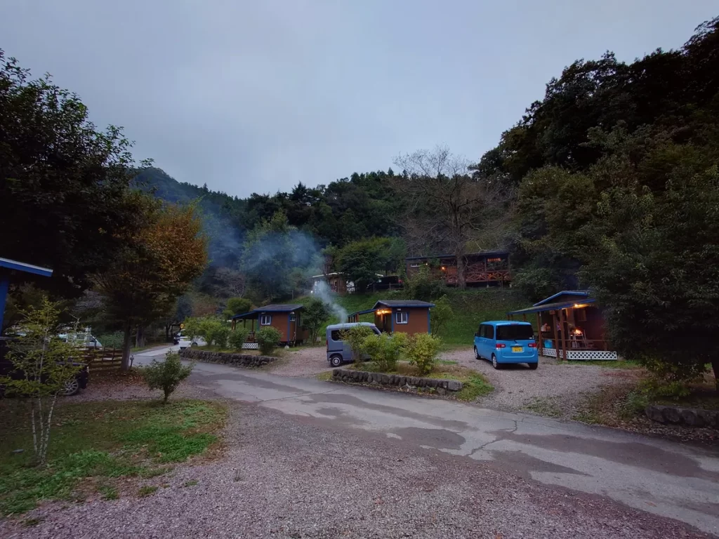 満願ビレッジオートキャンプ場の全体風景